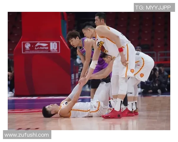 篮球技术与战术的深度解析：从基础动作到比赛策略的全面探讨